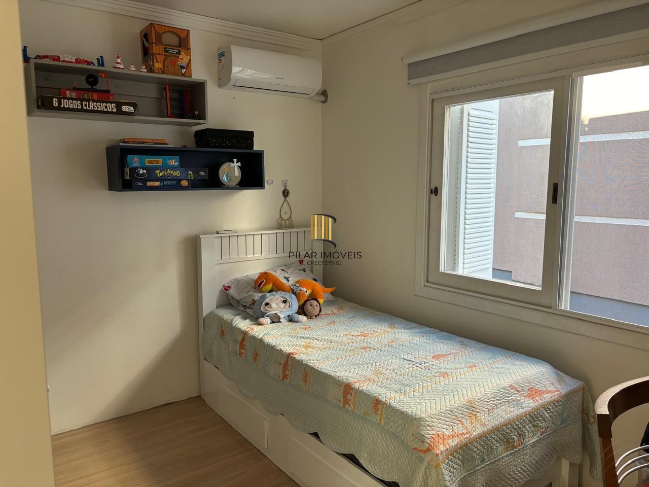 Casa de Condomínio 3 dormitórios no bairro Cavalhada