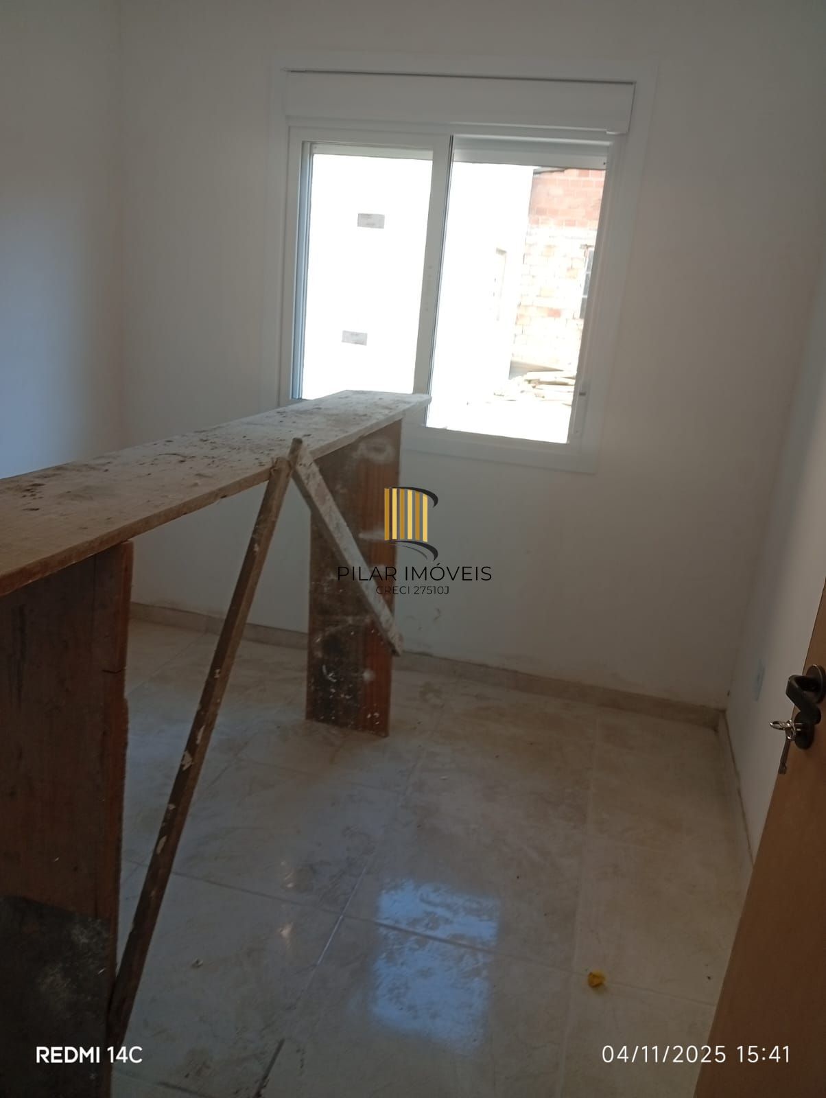 Casa 2 dormitórios no bairro Hípica