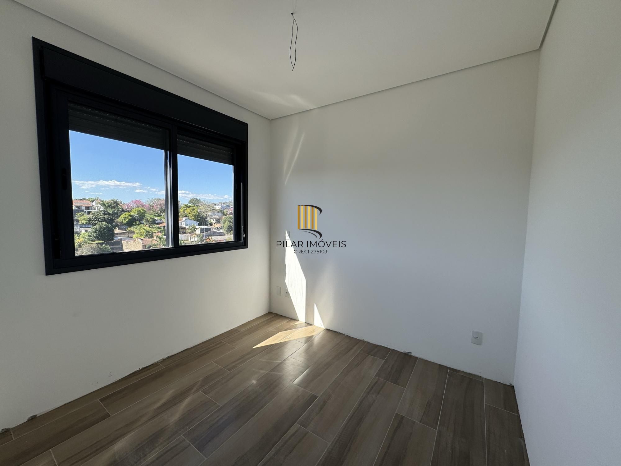 Apartamento com 2 dormitórios à Venda no Bairro Cristal –