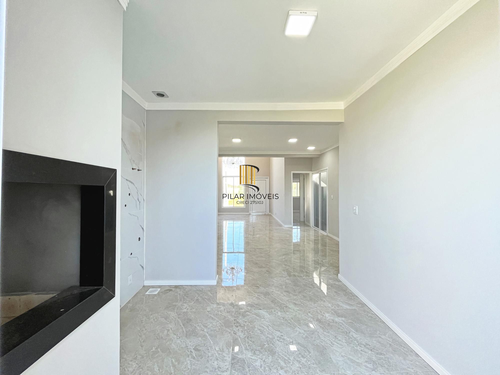 Casa Condominio em Porto Alegre, no bairro Hípica, com 3 dormitório(s), e 3 banheiros, à venda.