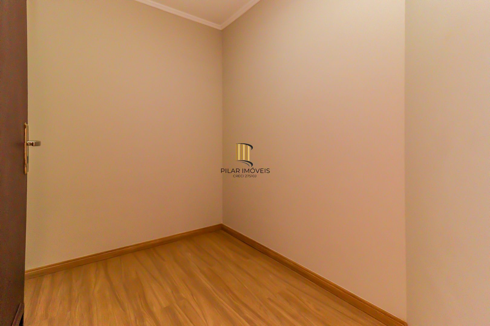 Excelente residência com 4 dormitórios