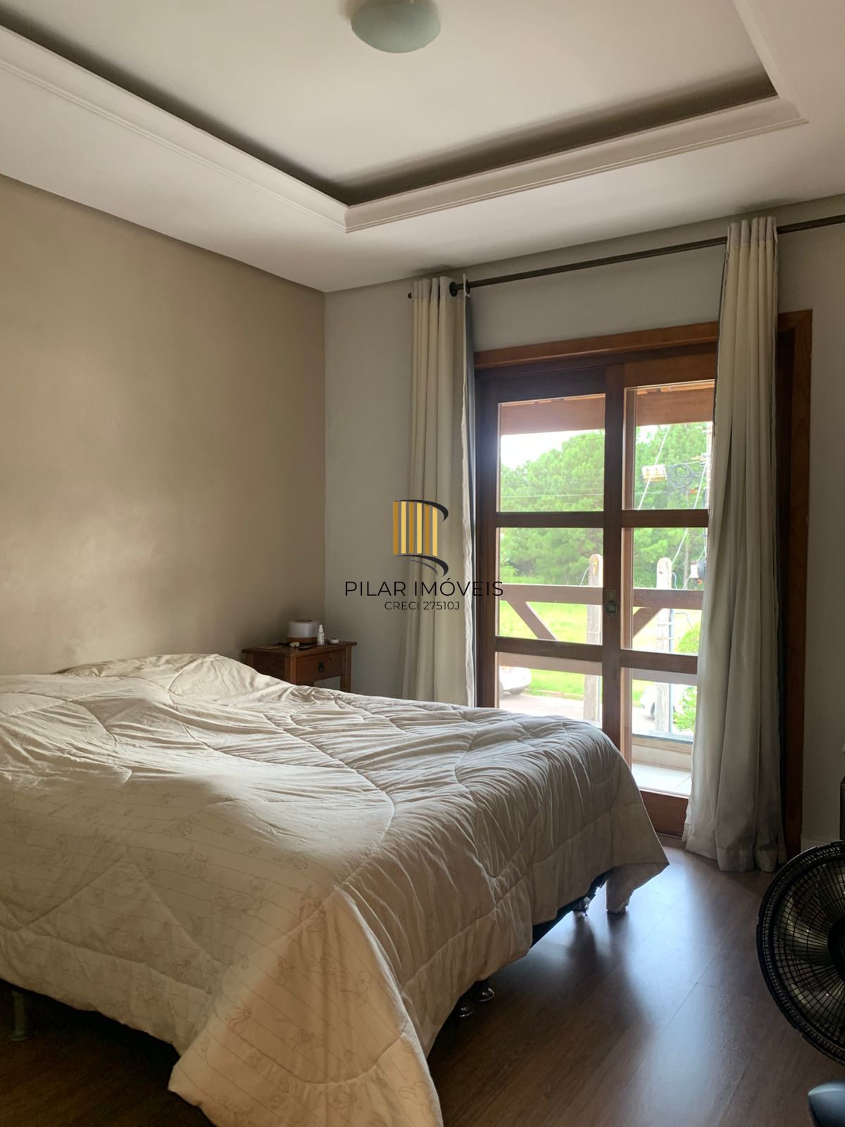 Casa 3 dormitórios no bairro Hípica