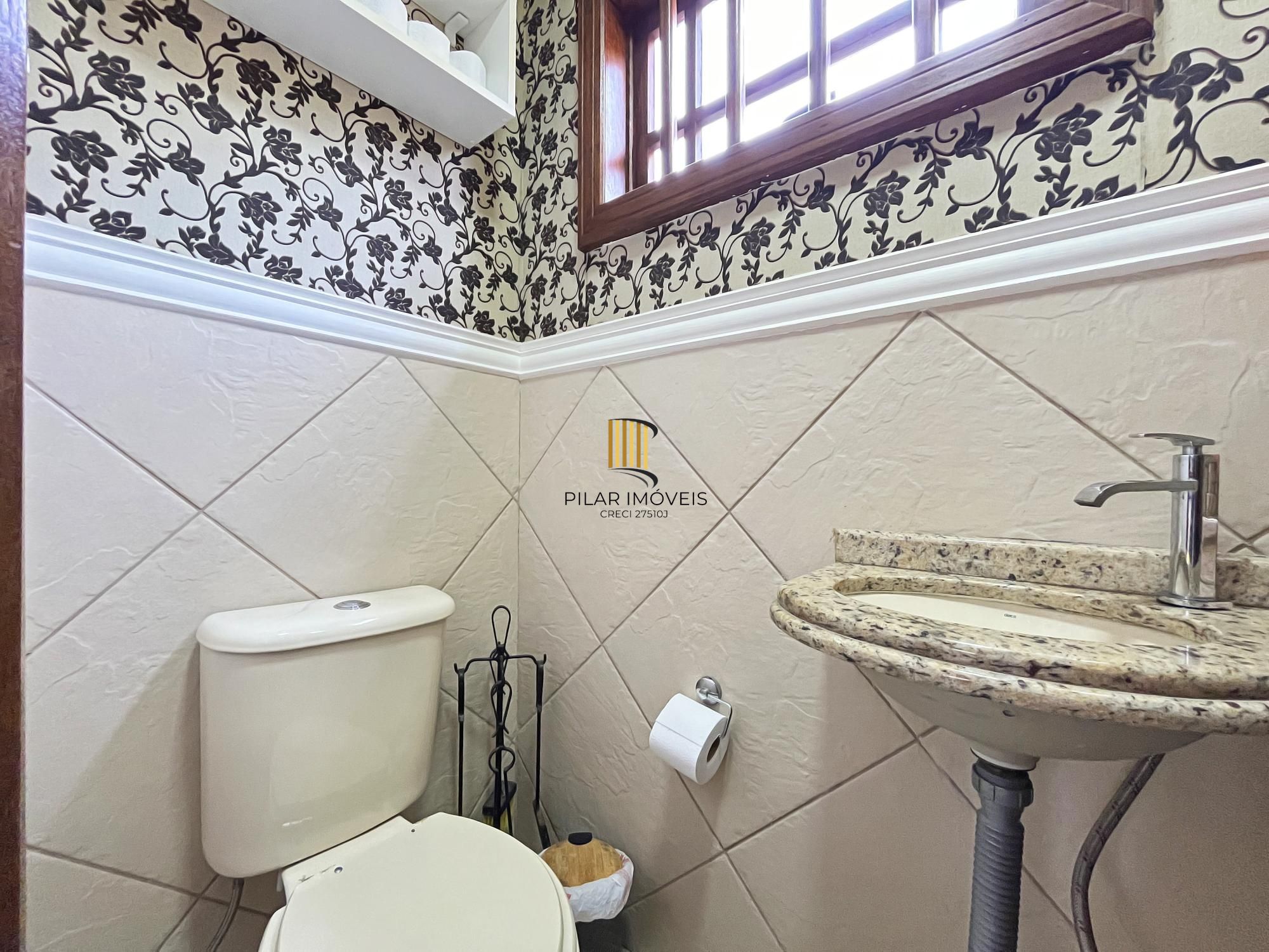 Excelente sobrado 3 dormitórios no Imperial  Park