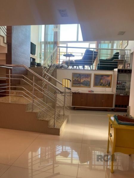 Casa Condominio em Porto Alegre, no bairro Jardim Carvalho, com 3 dormitório(s), à venda.