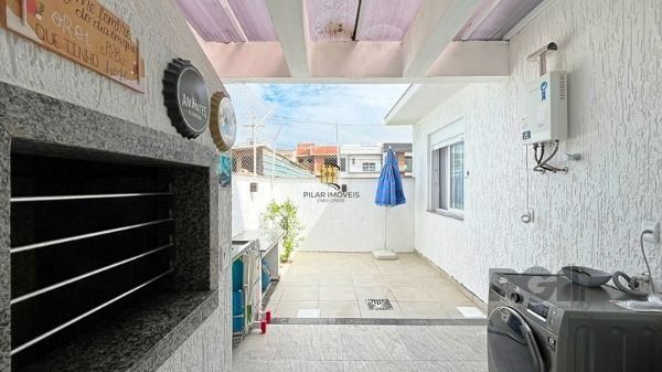 Casa Condominio em Porto Alegre, no bairro Aberta dos Morros, com 3 dormitório(s), e 3 banheiros, à venda.