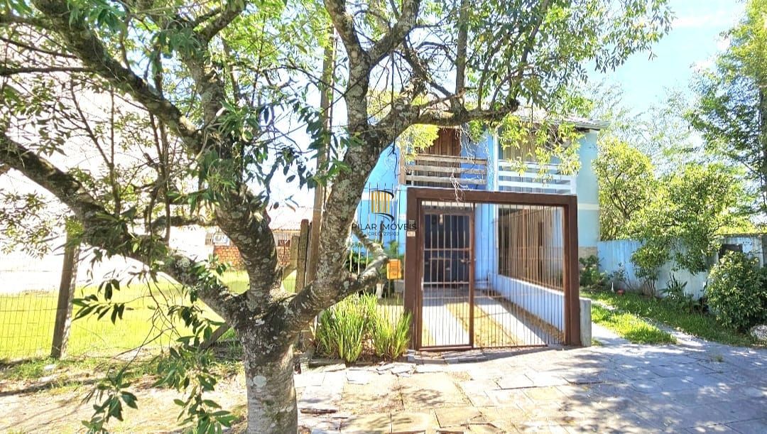 Casa em Porto Alegre, no bairro Hípica, com 2 dormitório(s), e 2 banheiros, à venda. - Pilar Imóveis
