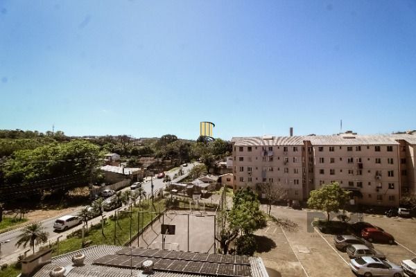 Apartamento em Porto Alegre, no bairro Vila Nova, com 2 dormitório(s), e 2 banheiros, à venda.