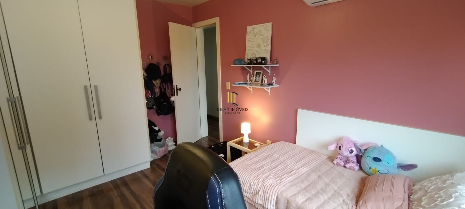 Casa de Condomínio 3 dormitórios no bairro Hípica