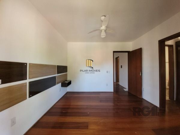 Casa 5 dormitórios no bairro Aberta dos Morros