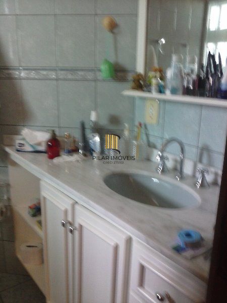 Casa Condominio para Venda - 239.71m², 3 dormitórios, sendo 1 suites, 2 vagas - Cavalhada