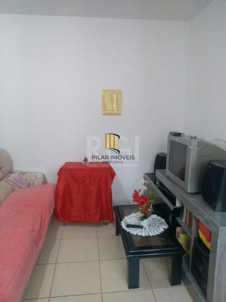 Apartamento em Porto Alegre, no bairro Restinga, com 2 dormitório(s), e 2 banheiros, à venda.
