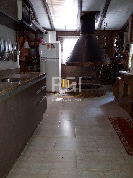 Sítio para Venda - 364m², 3 dormitórios, sendo 1 suites, 2 vagas - São Caetano