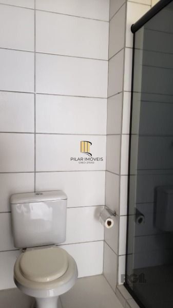 Apartamento em Porto Alegre, no bairro Chapéu do Sol, com 2 dormitório(s), e 2 banheiros, à venda.