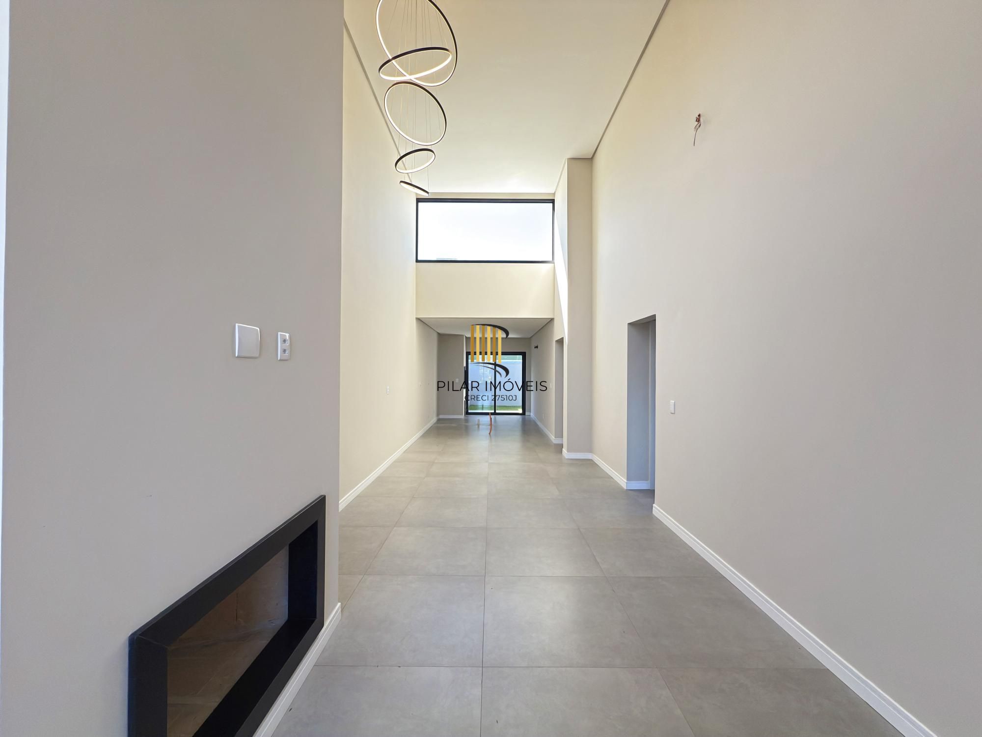 Residência  com 3 suítes no Lagos de Nova Ipanema