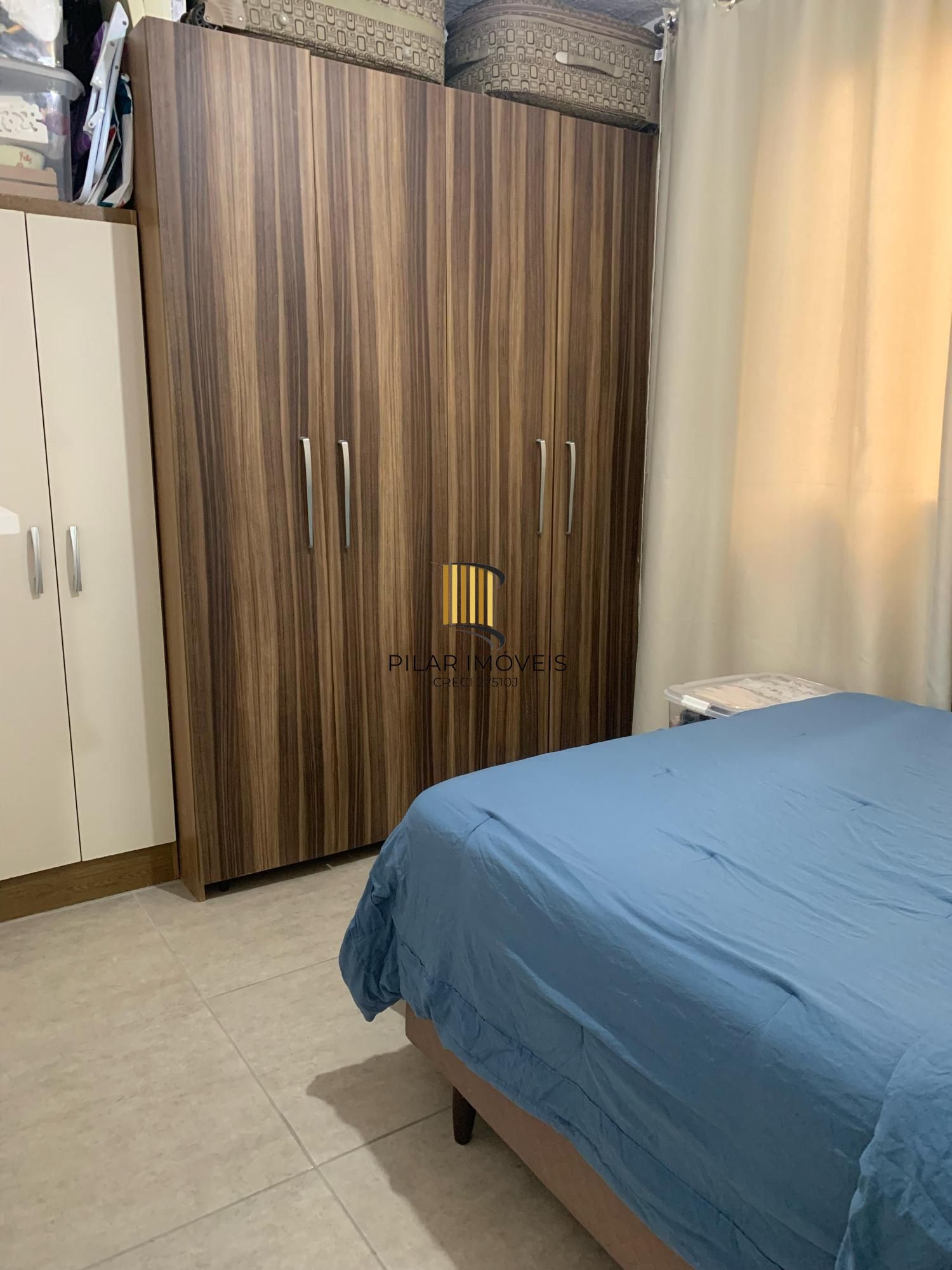 Apartamento para Venda - 48m², 2 dormitórios, 1 vaga - Restinga