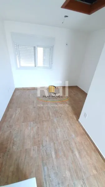 Casa 3 dormitórios no bairro Guarujá