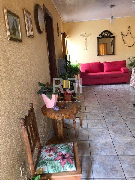 Casa para Venda - 150m², 3 dormitórios, 2 vagas - Vila Nova