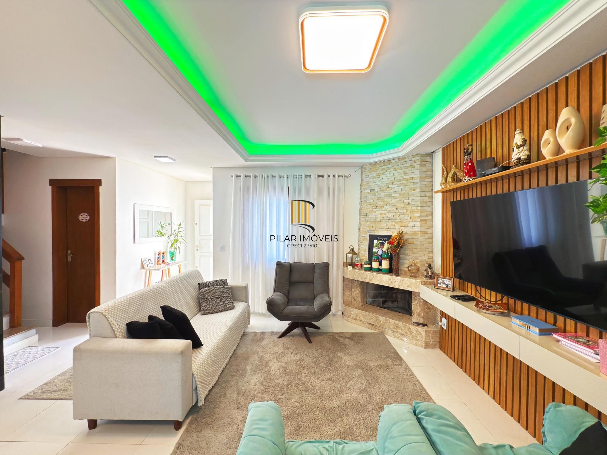 Casa 3 dormitórios no bairro Aberta dos Morros