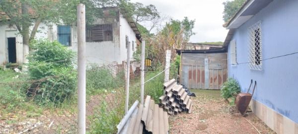 Terreno em Porto Alegre, no bairro Nonoai, à venda.