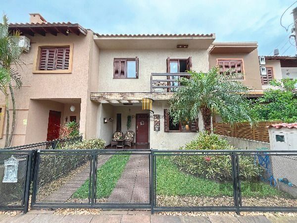 Casa em Porto Alegre, no bairro Hípica, com 3 dormitório(s), e 3 banheiros, à venda. - Pilar Imóveis
