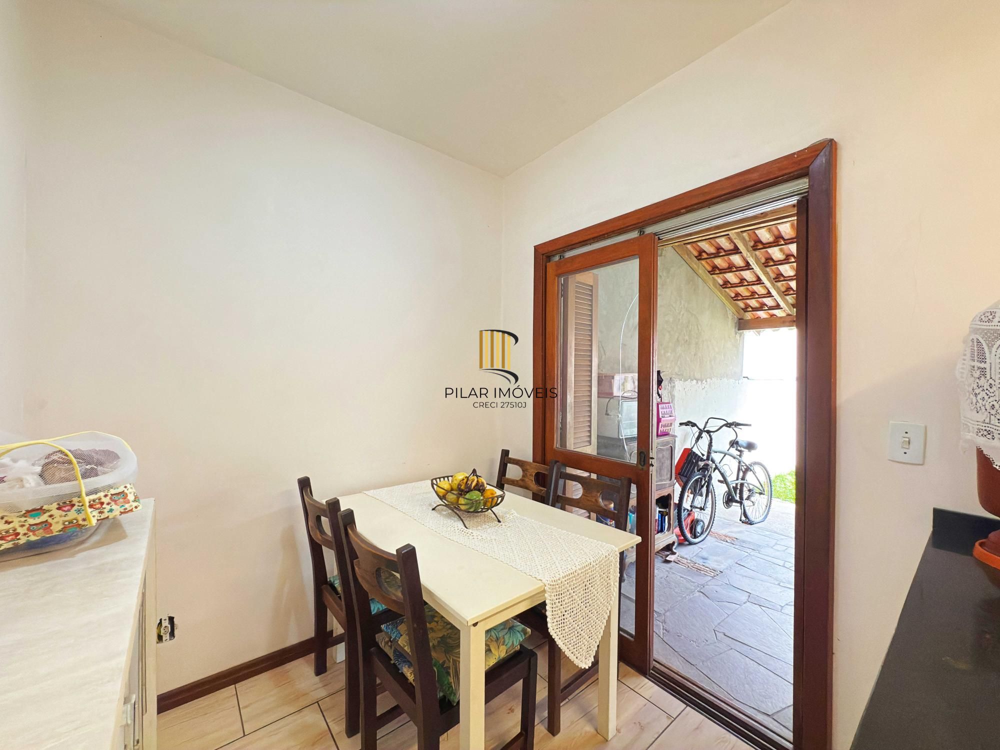 Sobrado 2 dormitórios no bairro Aberta dos Morros