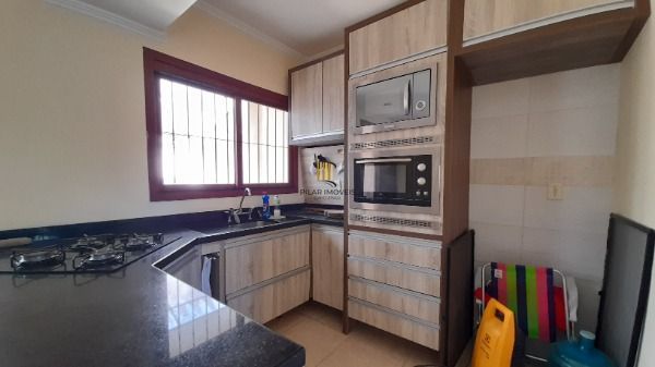 Casa para Venda - 68m², 2 dormitórios, Hípica