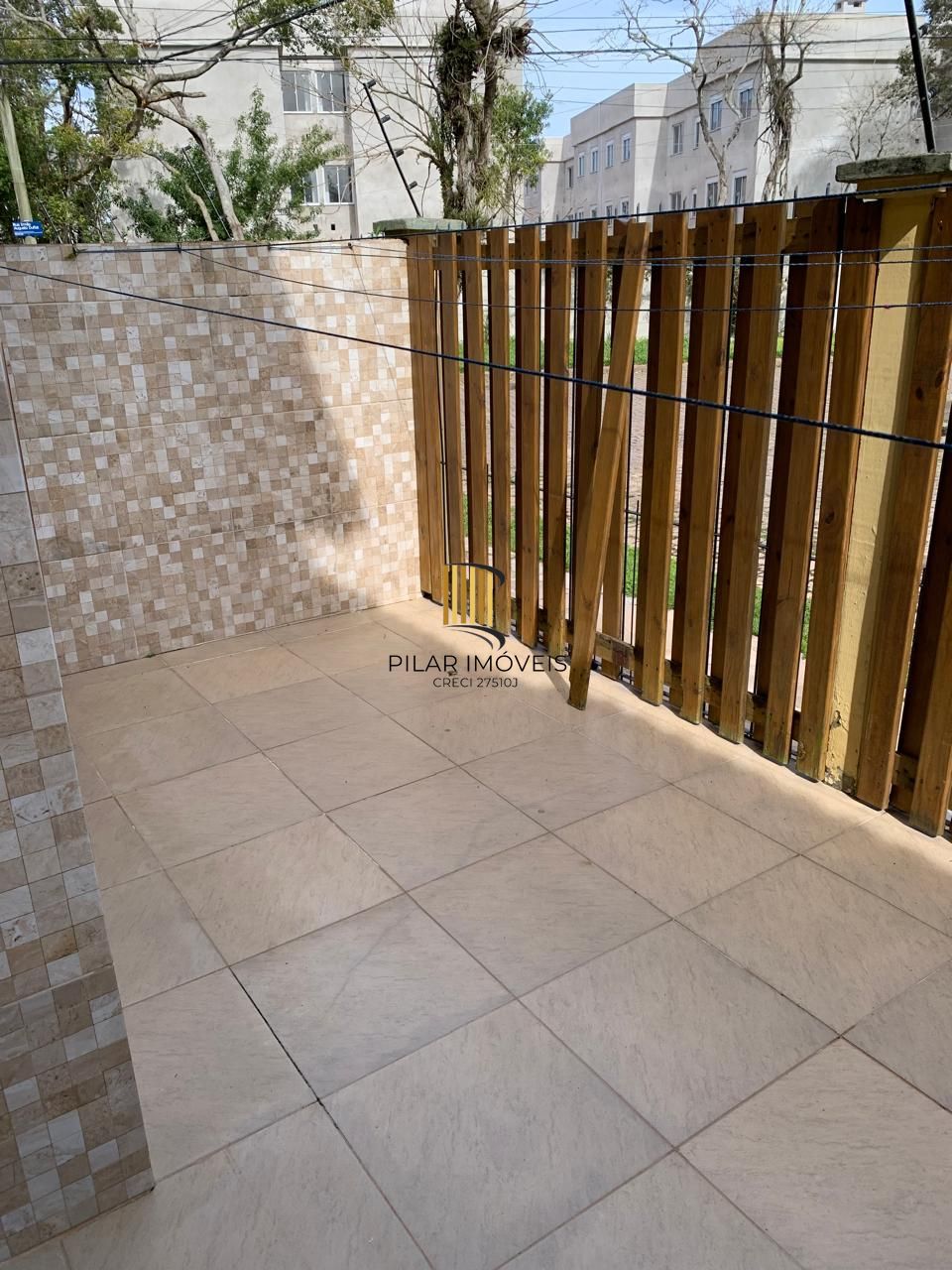 No bairro Serraria, casa em condomínio com 3 dormitórios