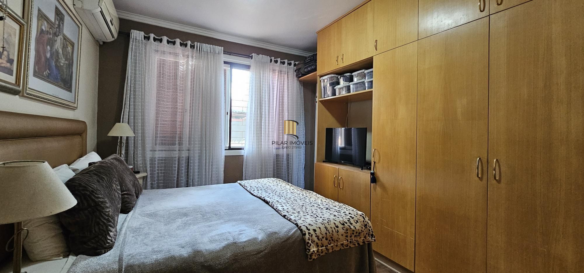 Casa de Condomínio 3 dormitórios no bairro Hípica