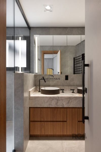 Apartamento para Venda - 141.62m², 3 dormitórios, sendo 1 suites, 2 vagas - Cavalhada