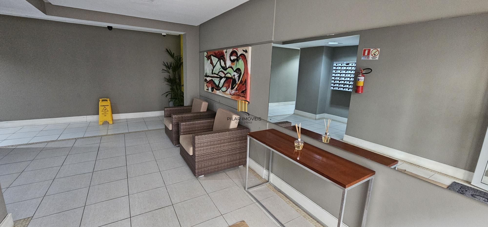 Apartamento 2 dormitórios no bairro Tristeza