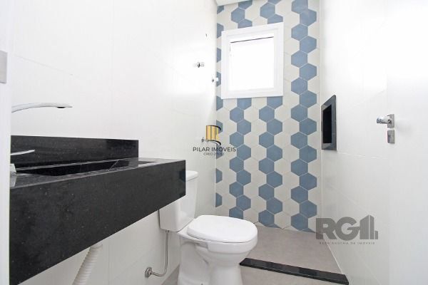 Casa Condominio em Porto Alegre, no bairro Aberta dos Morros, com 3 dormitório(s), e 3 banheiros, à venda.