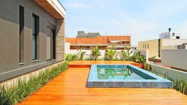 Casa Condominio para Venda - 300.29m², 4 dormitórios, sendo 4 suites, 2 vagas - Alphaville