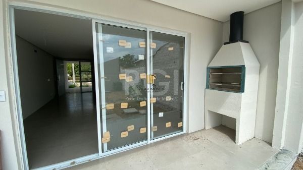 Casa para Venda - 137m², 3 dormitórios, sendo 1 suites, 2 vagas - Imperial Parque