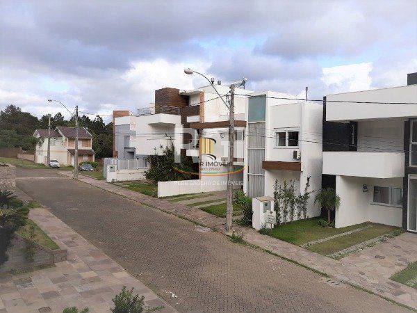 Casa Condominio para Venda - 283m², 4 dormitórios, sendo 3 suites, 3 vagas - Lagos De Nova Ipanema