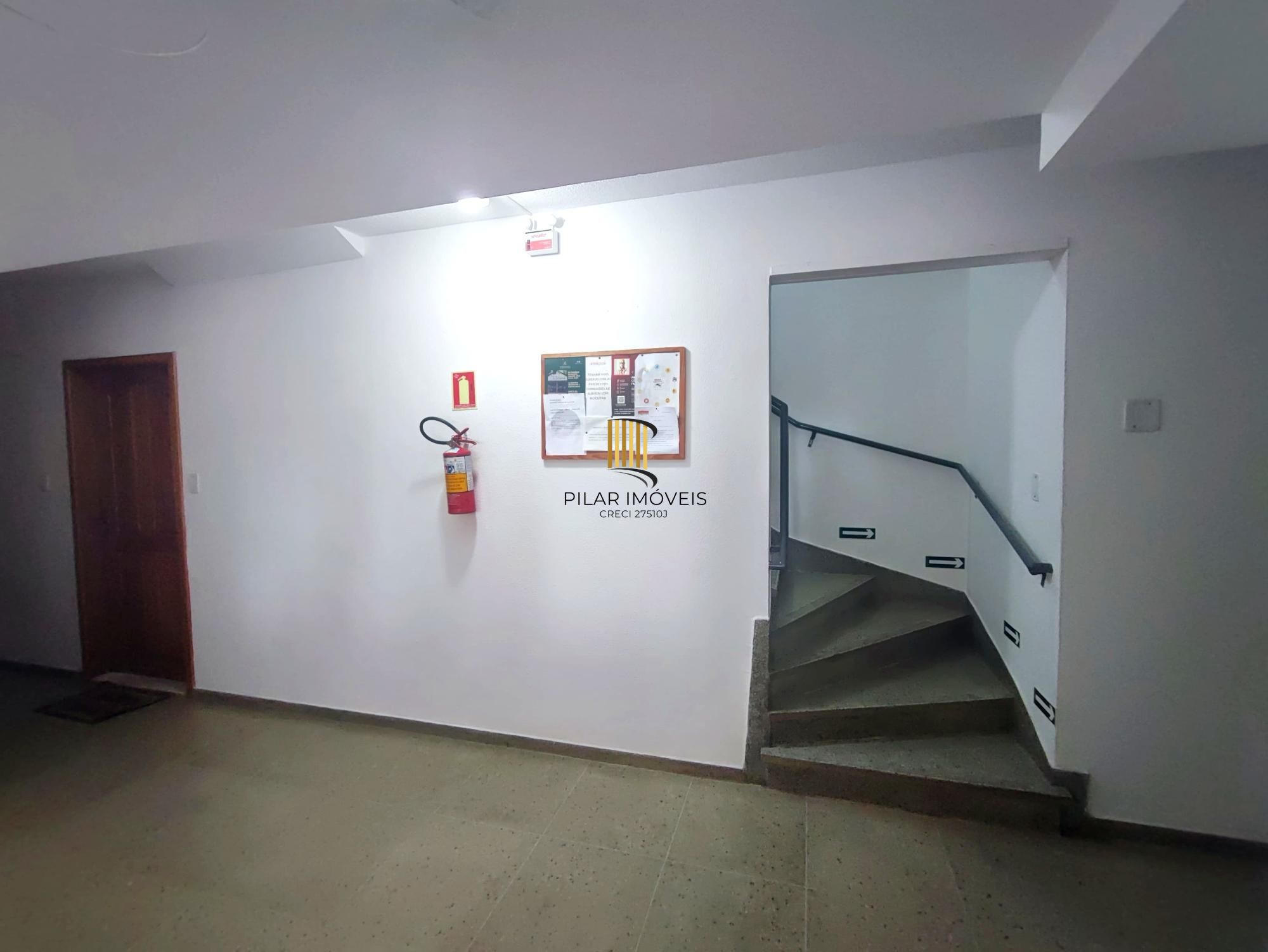Apartamento 2 dormitórios no bairro Tristeza