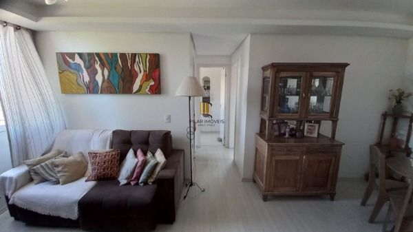 Apartamento em Porto Alegre, no bairro Cavalhada, com 2 dormitório(s), e 2 banheiros, à venda.