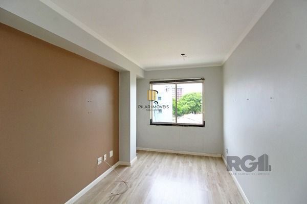 Apartamento em Porto Alegre, no bairro Cidade Baixa, com 1 dormitório(s), e 1 banheiros, à venda.