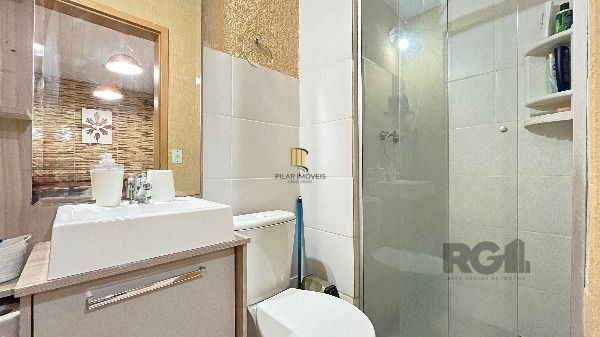 Casa Condominio em Porto Alegre, no bairro Hípica, com 3 dormitório(s), e 3 banheiros, à venda.