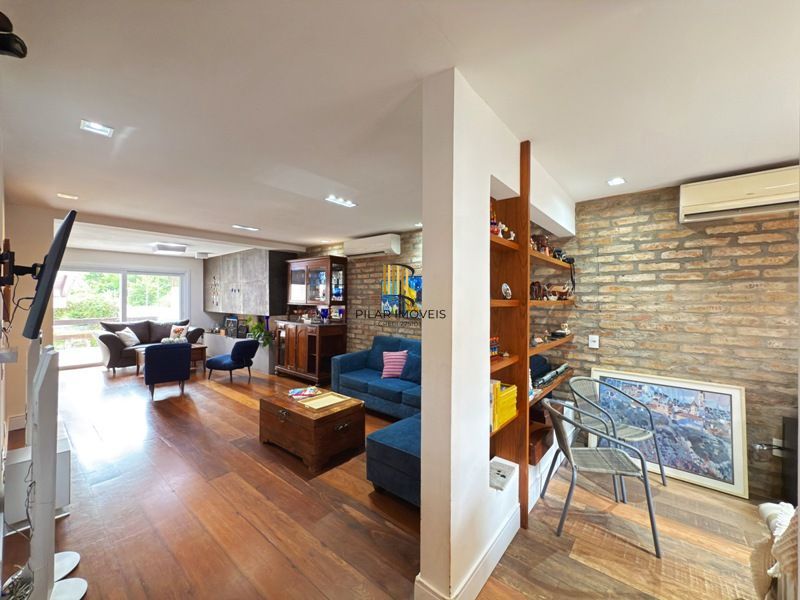 Residência, ótimo padrão com 4 suítes nos altos do Jardim Isabel, com vista perene para o Guaiba e Por-do-Sol