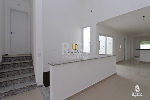 Casa para Venda - 196m², 3 dormitórios, sendo 1 suites, 2 vagas - Lagos De Nova Ipanema