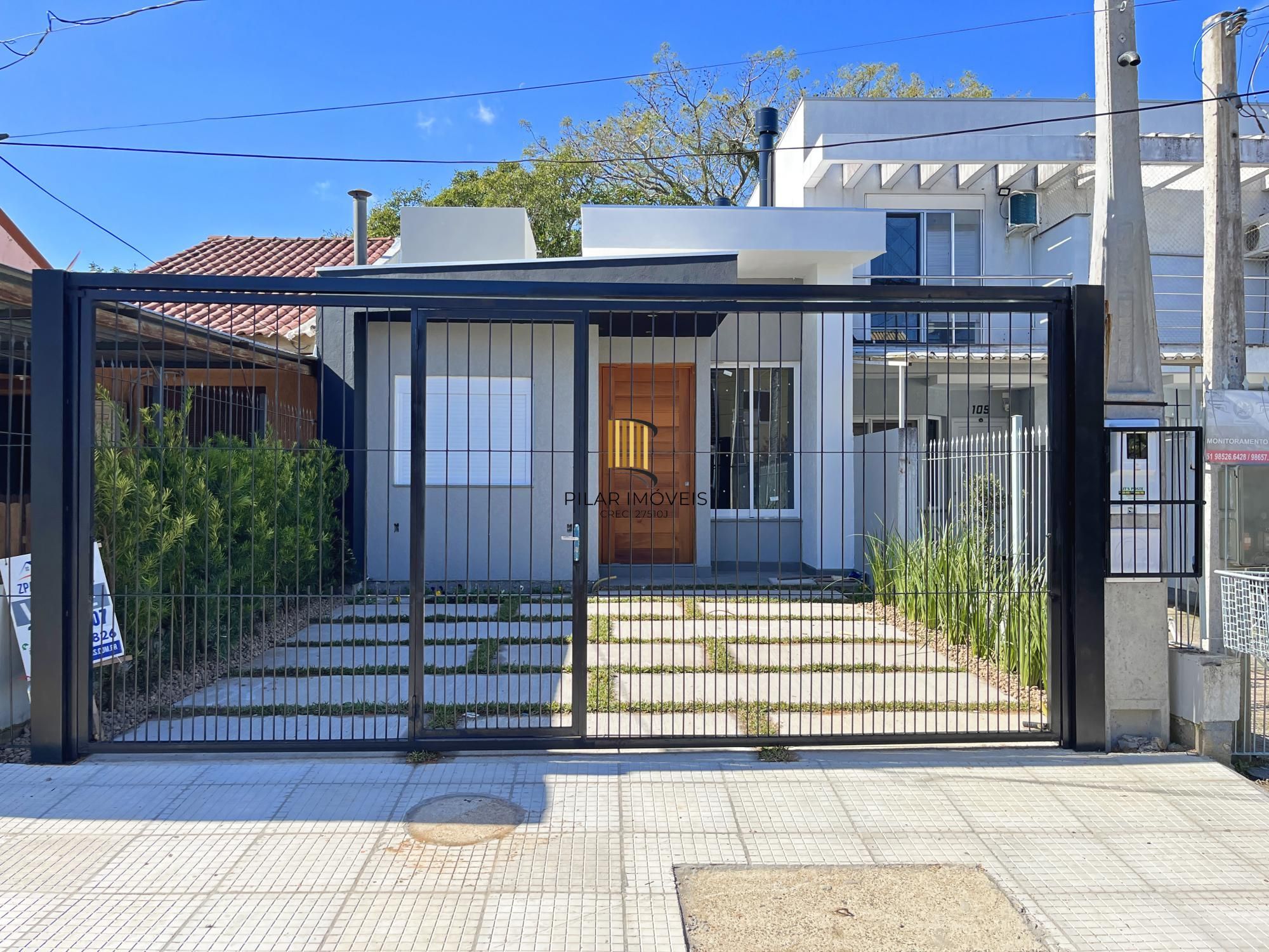 Nova ! Casa térrea 3 dormitórios com pátio amplo, bairro Hípica Boulervard !