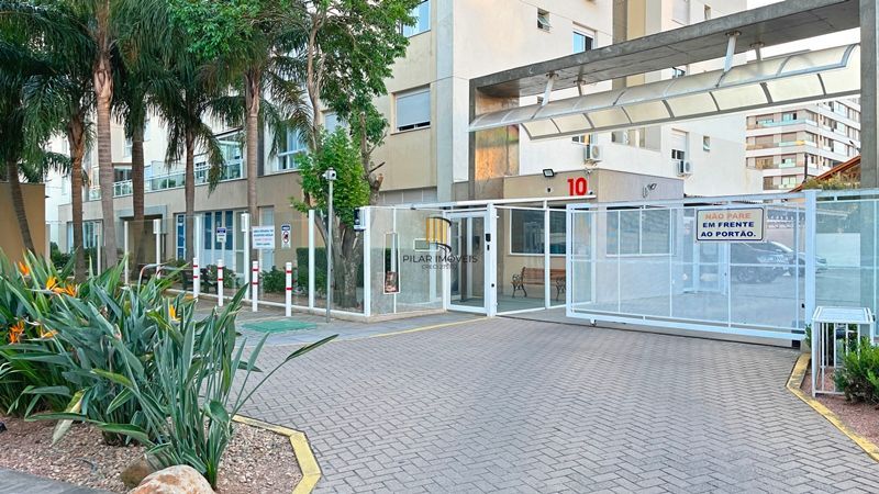 EXCELENTE APARTAMENTO à venda e também disponível para locação no coração do Bairro Tristeza. 2dorm. 1 suite, 70m2.