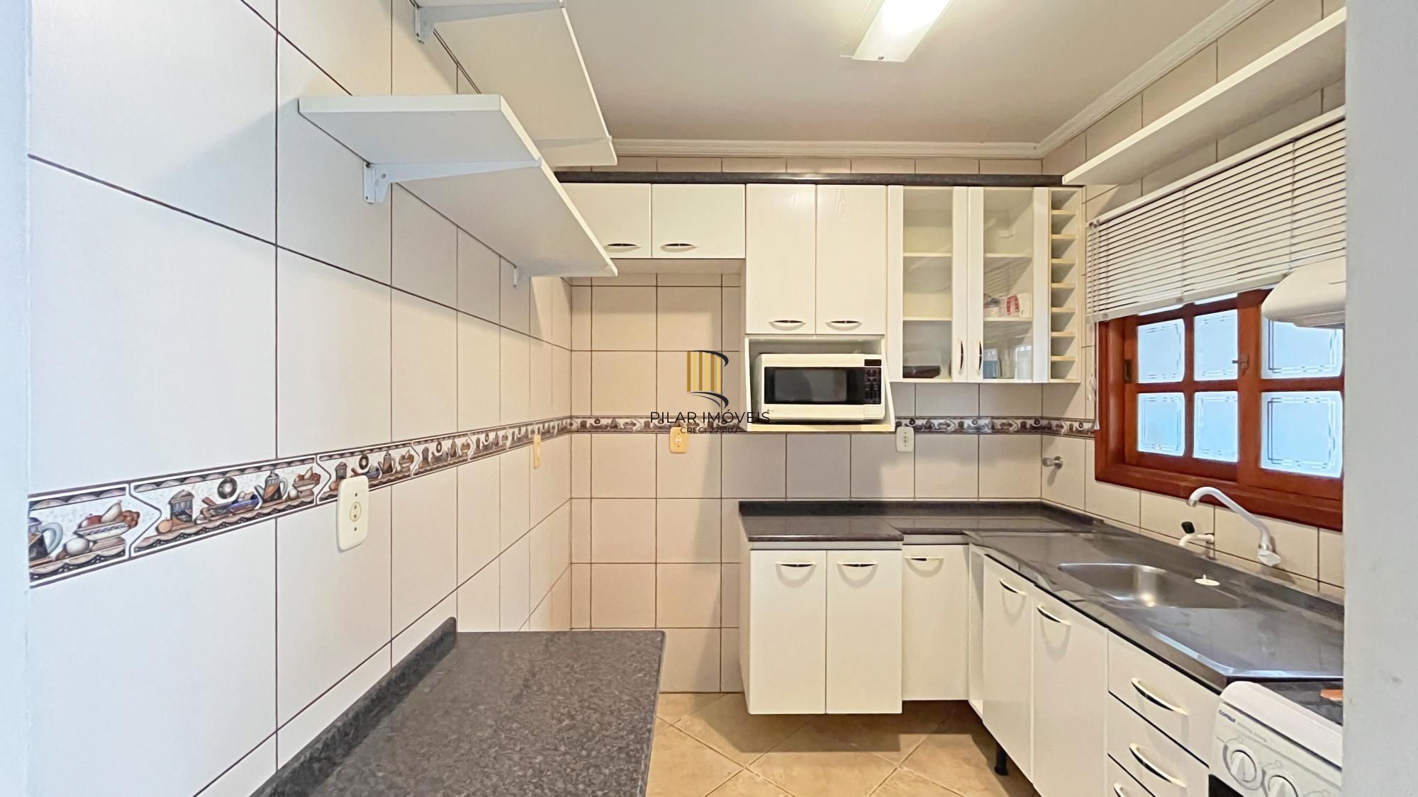 Casa Condominio para Venda - 96m², 3 dormitórios, sendo 1 suites, 2 vagas - Hípica