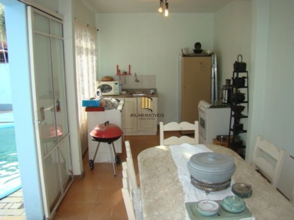 Casa para Venda - 181m², 3 dormitórios, sendo 1 suites, 2 vagas - Ipanema