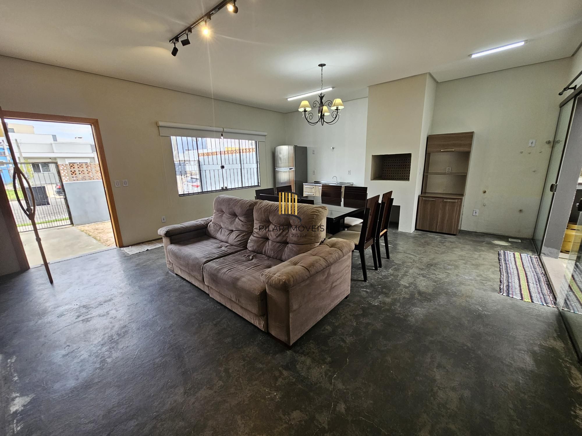 Casa térrea mobiliada 2 suítes com ar condicionado, churrasqueira, lareira  e pátio próximo ao Zaffari da Hípica !