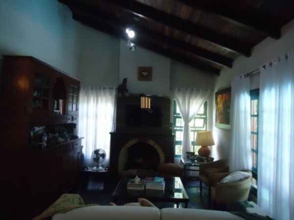 Casa para Venda - 252m², 3 dormitórios, 2 vagas - Ipanema