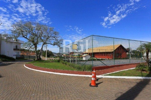 Casa Condominio em Porto Alegre, no bairro Aberta Dos Morros, com 3 dormitório(s), e 3 banheiros, à venda.
