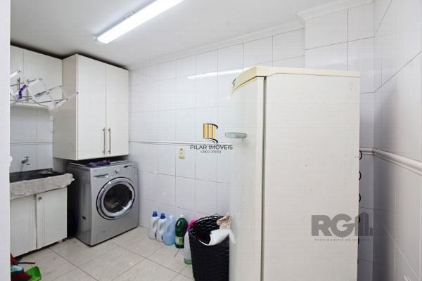 Casa Condominio para Venda - 201m², 3 dormitórios, sendo 1 suites, 2 vagas - Tristeza