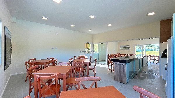 Casa Condominio em Porto Alegre, no bairro Hípica, com 3 dormitório(s), e 3 banheiros, à venda.
