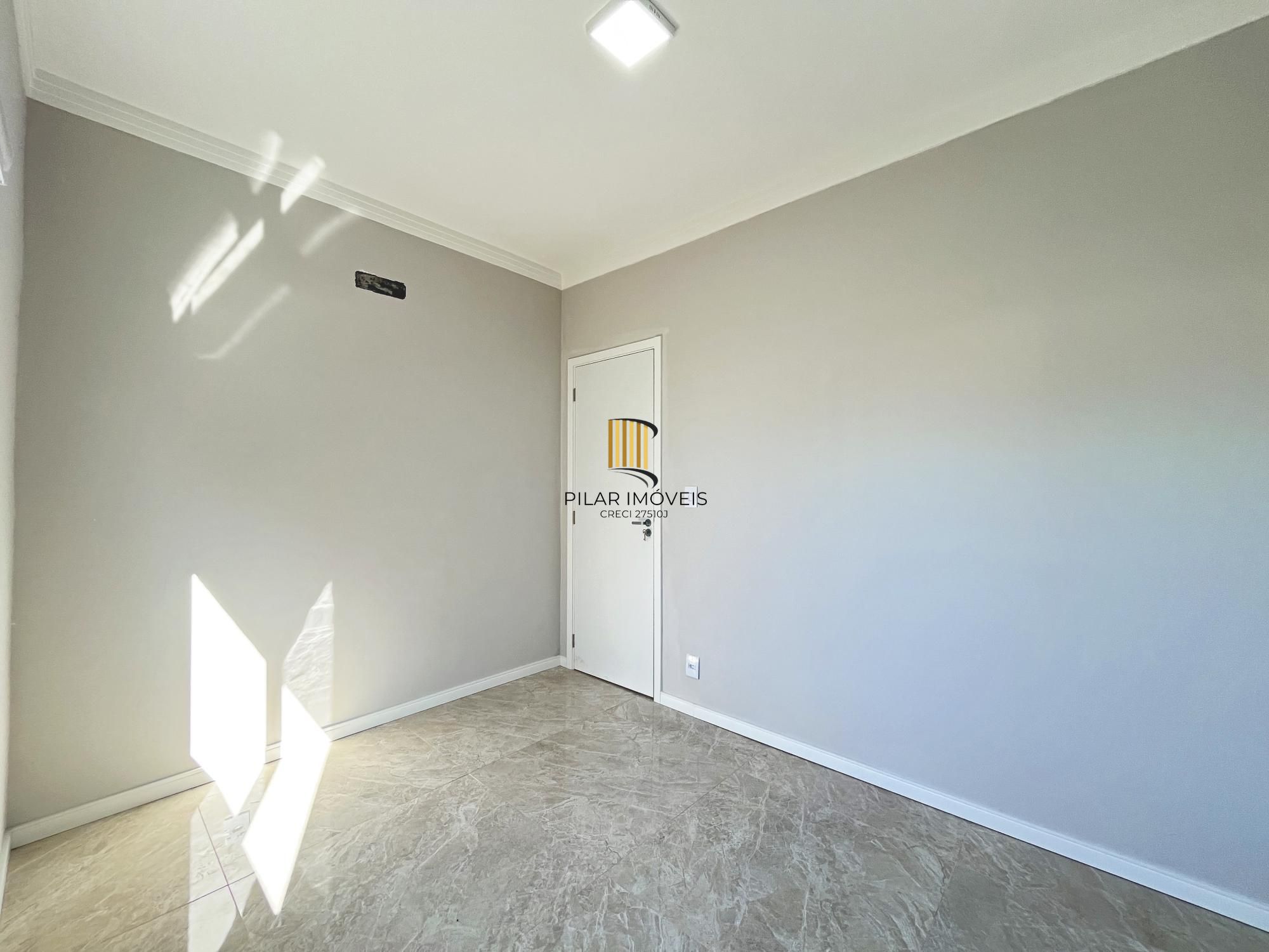 Casa Condominio em Porto Alegre, no bairro Hípica, com 3 dormitório(s), e 3 banheiros, à venda.
